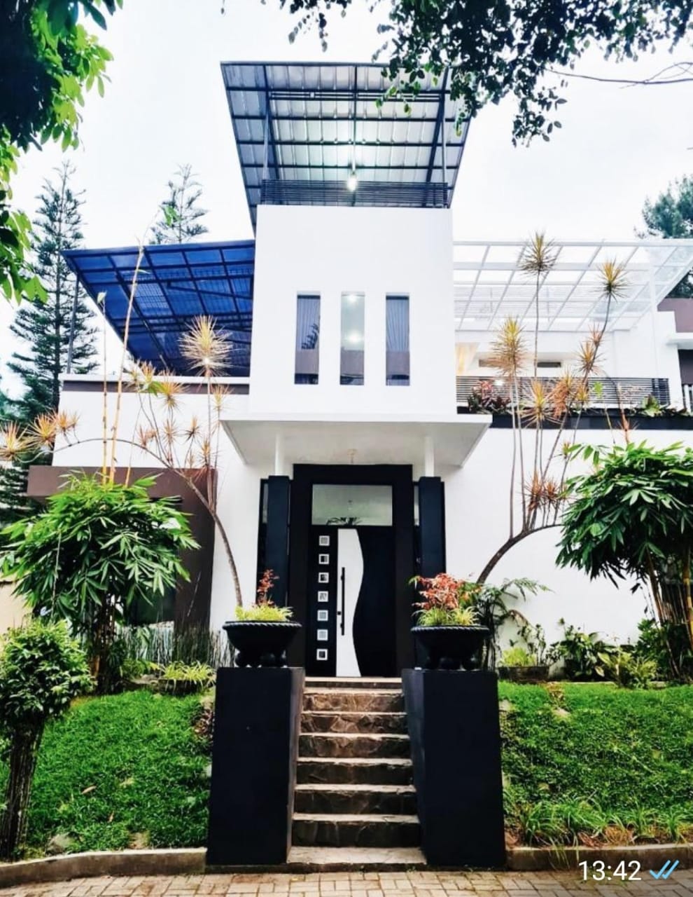 Sewa Villa | Mobil VILLA PUNCAK - Villa Alessa